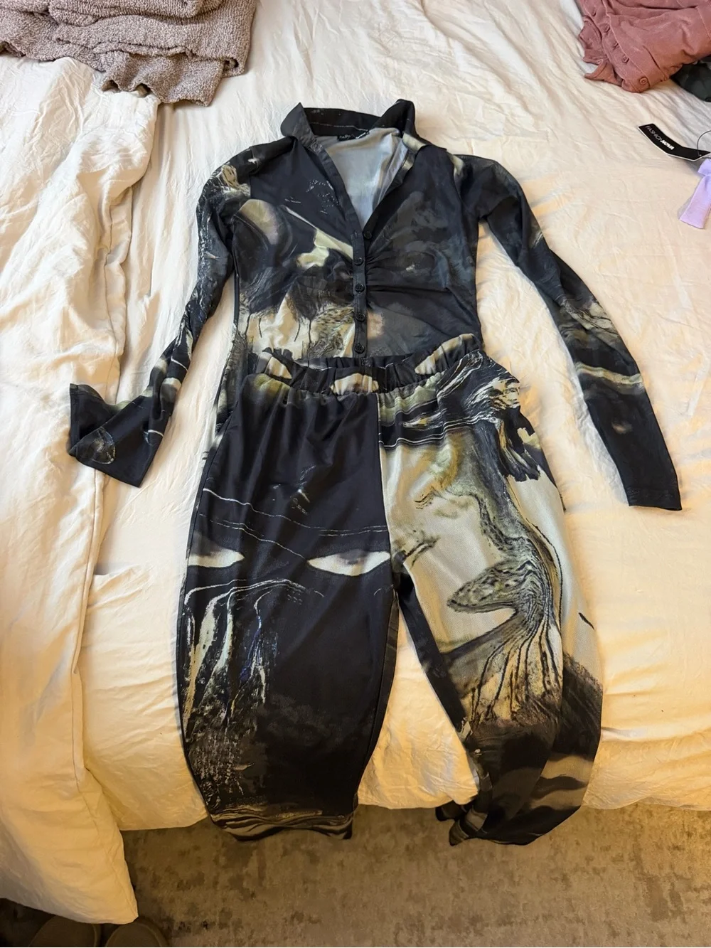 Fashion Nova Marble-Print Bootcut Set — Black & Olive